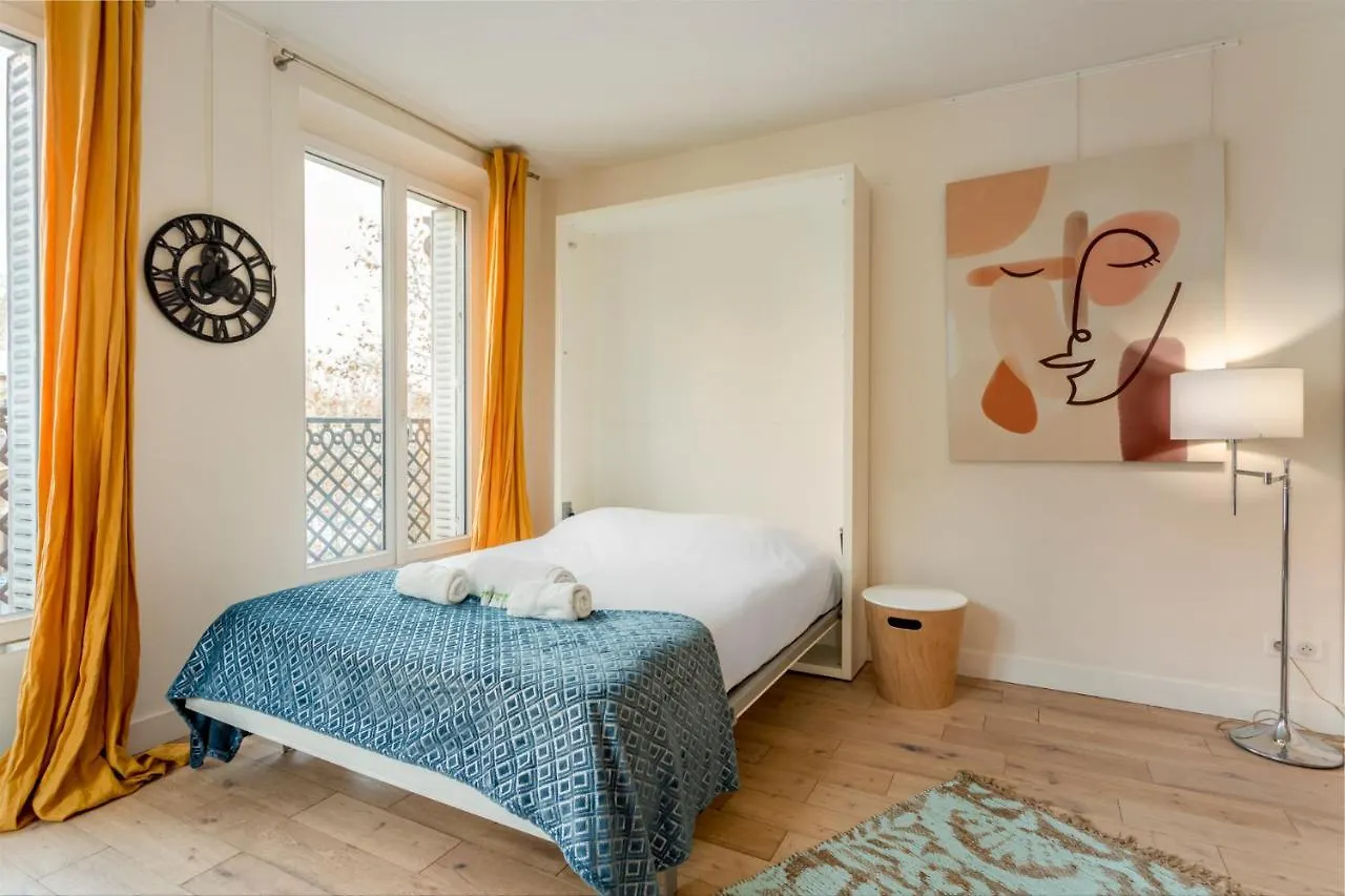 Apt Suite Gare De L'Est Paris 10Eme France